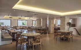 Ostria Resort And Spa